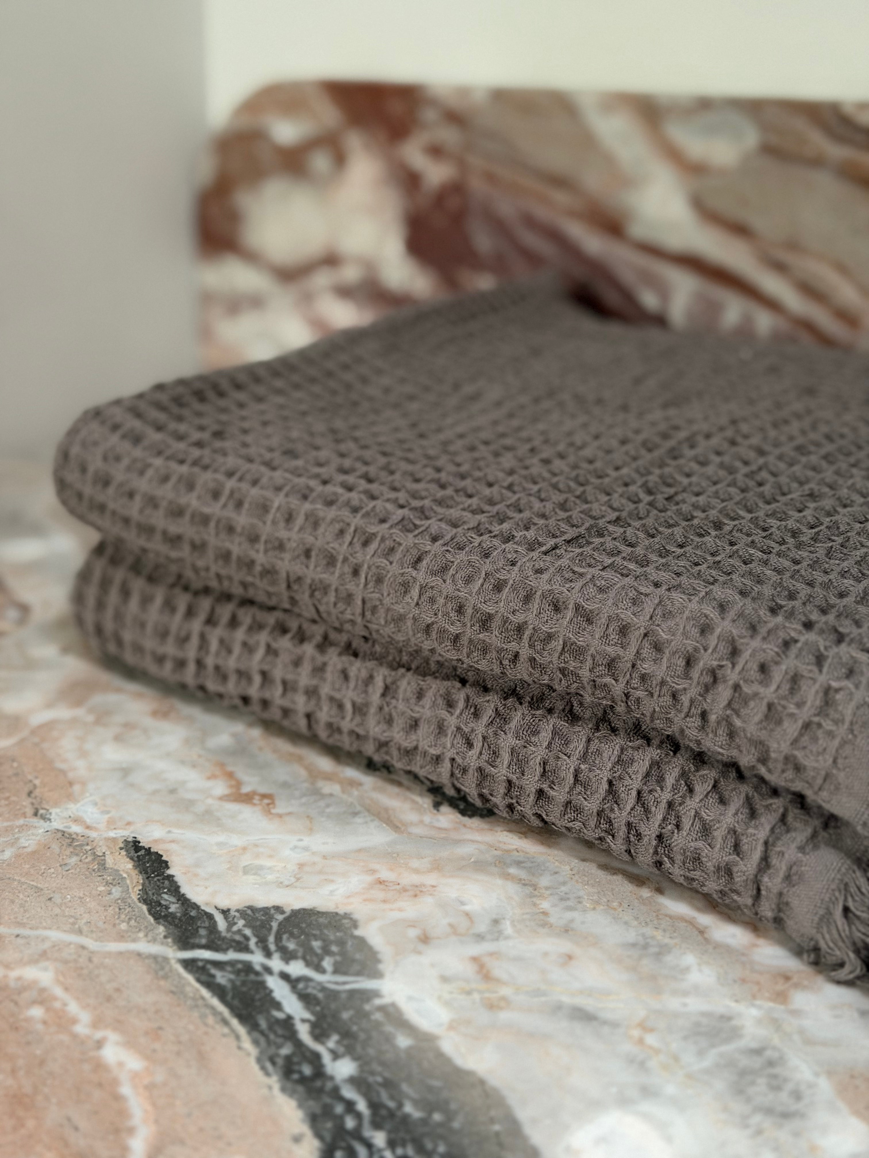 HENLEY TOWEL - GRAPHITE